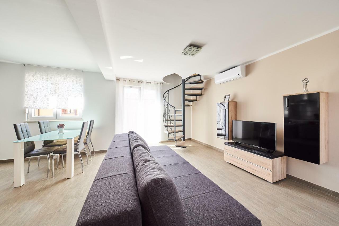 Apartment Tamara Умаг Екстер'єр фото
