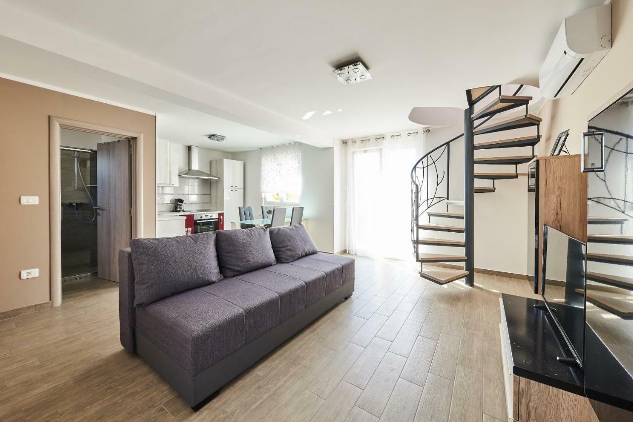 Apartment Tamara Умаг Екстер'єр фото